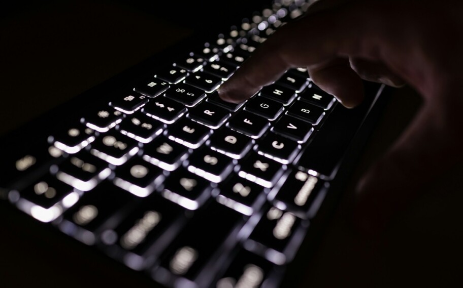 Como digitar ª e º no teclado?